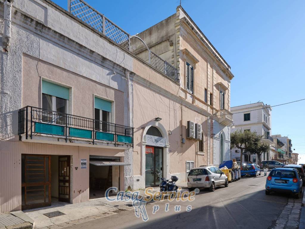 Casa indipendente a Gallipoli in Via Gian Giacomo Lazzari - Foto 2