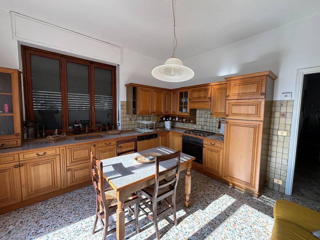 Appartamento a Cocconato in Corso Pinin Giachino, 17 - Foto 2