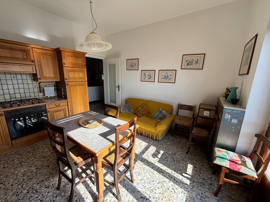 Appartamento a Cocconato in Corso Pinin Giachino, 17 - Foto 3