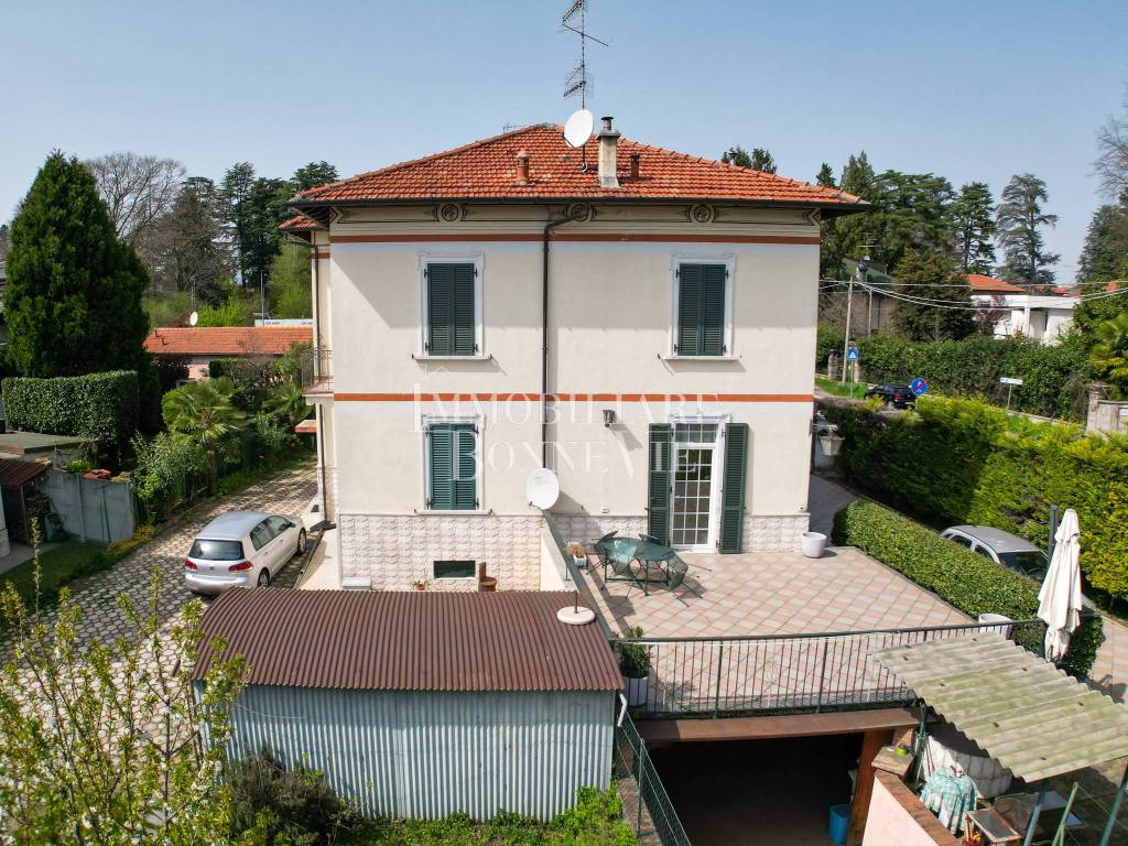 Villa a Malnate in Via Damiano Chiesa - Foto 5