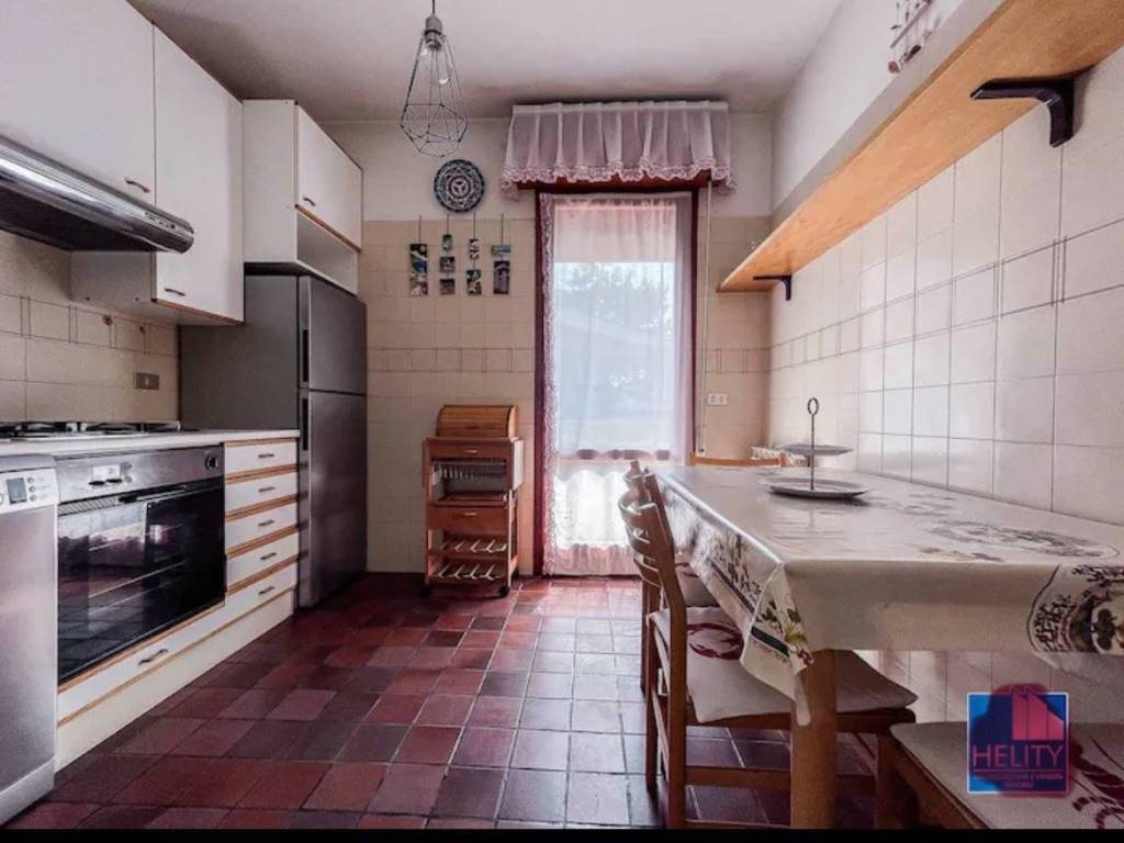 Appartamento a Riccione in Viale Federico Confalonieri - Foto 4