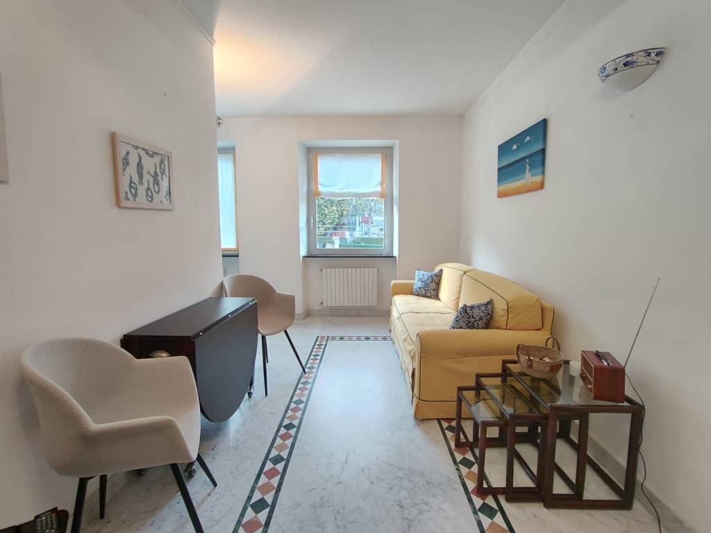 Appartamento a Alassio in Viale Daniel Hanbury, 108 - Foto 2