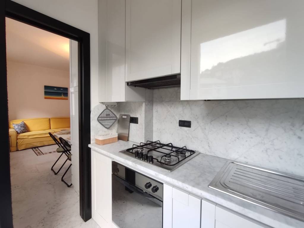 Appartamento a Alassio in Viale Daniel Hanbury, 108 - Foto 4