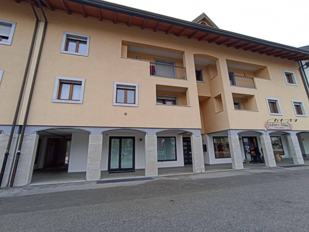 Appartamento a Tolmezzo in Via Val di Gorto, 8 - Foto 2