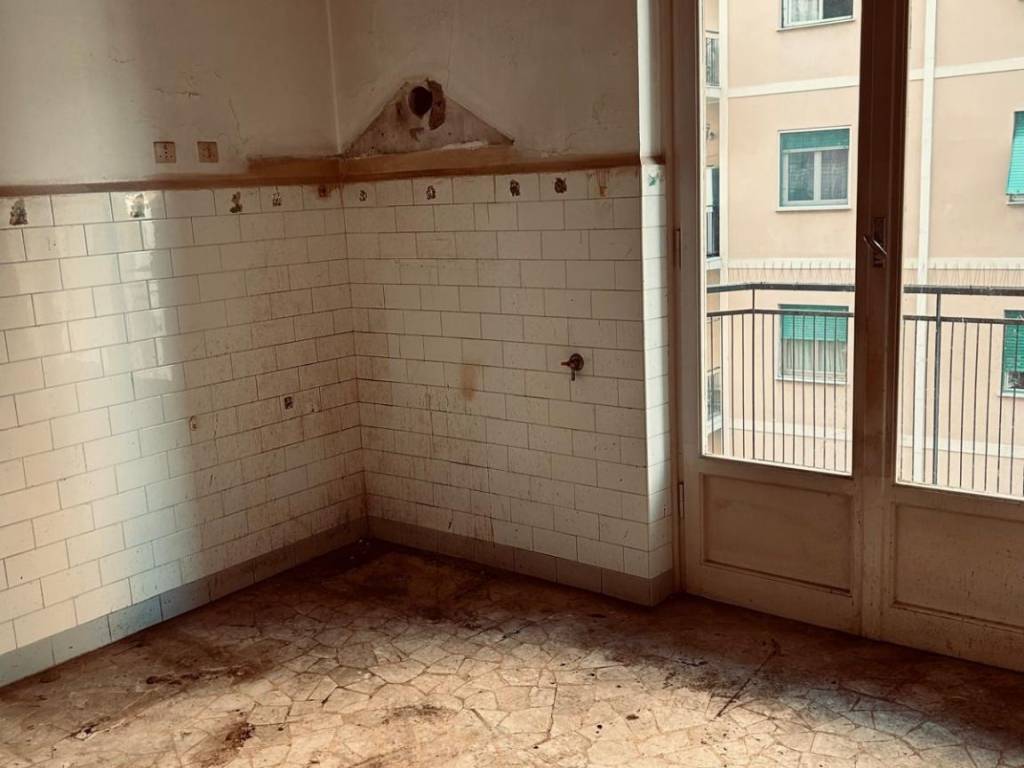 Appartamento a Genova in Via Gino Capponi - Foto 4