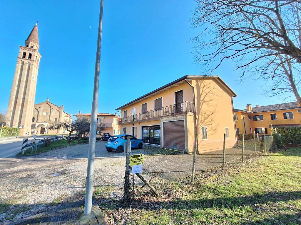 Casa indipendente a Mirano in Via Caltana - Foto 3