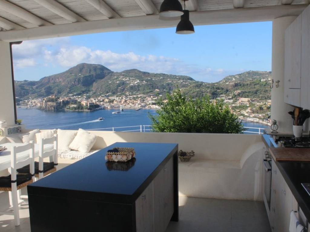Appartamento a Lipari in Strada Comunale Serra-Monte Rosa-Unci - Foto 3