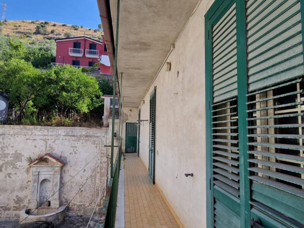 Appartamento a Maddaloni in Via Fabio Massimo - Foto 2