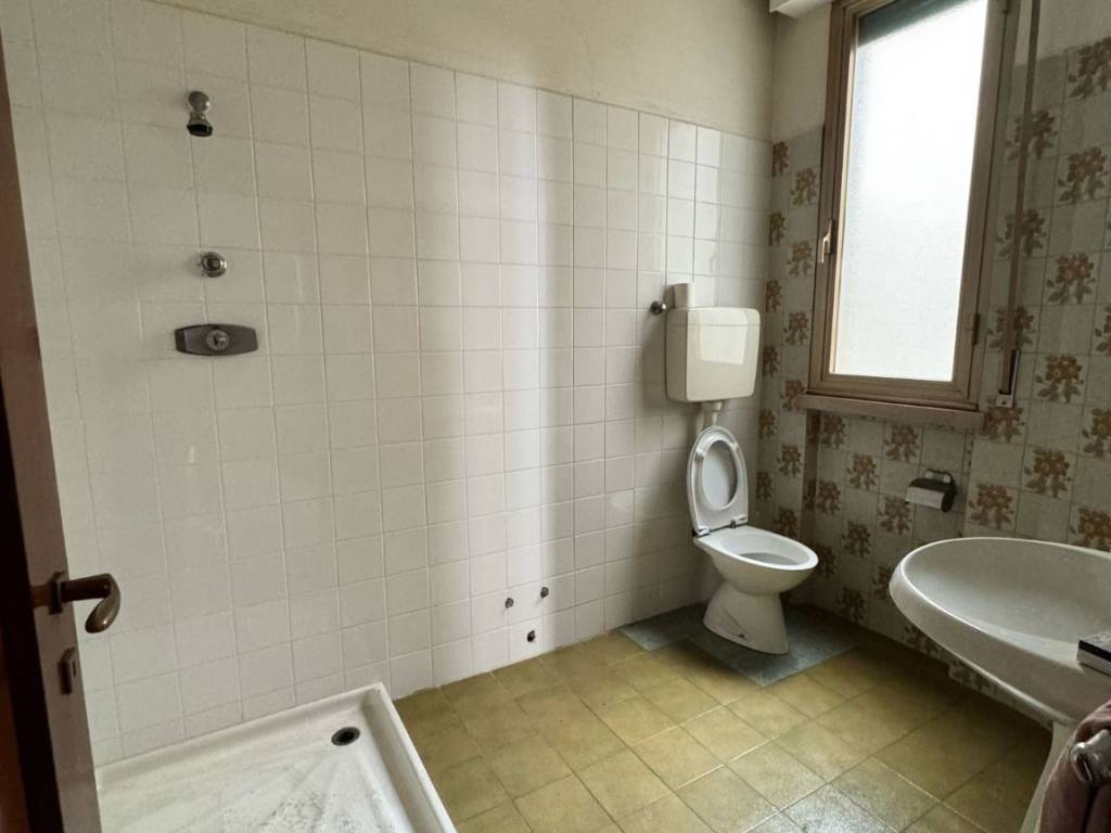 Appartamento a Mantova in Piazza Martiri di Belfiore - Foto 5