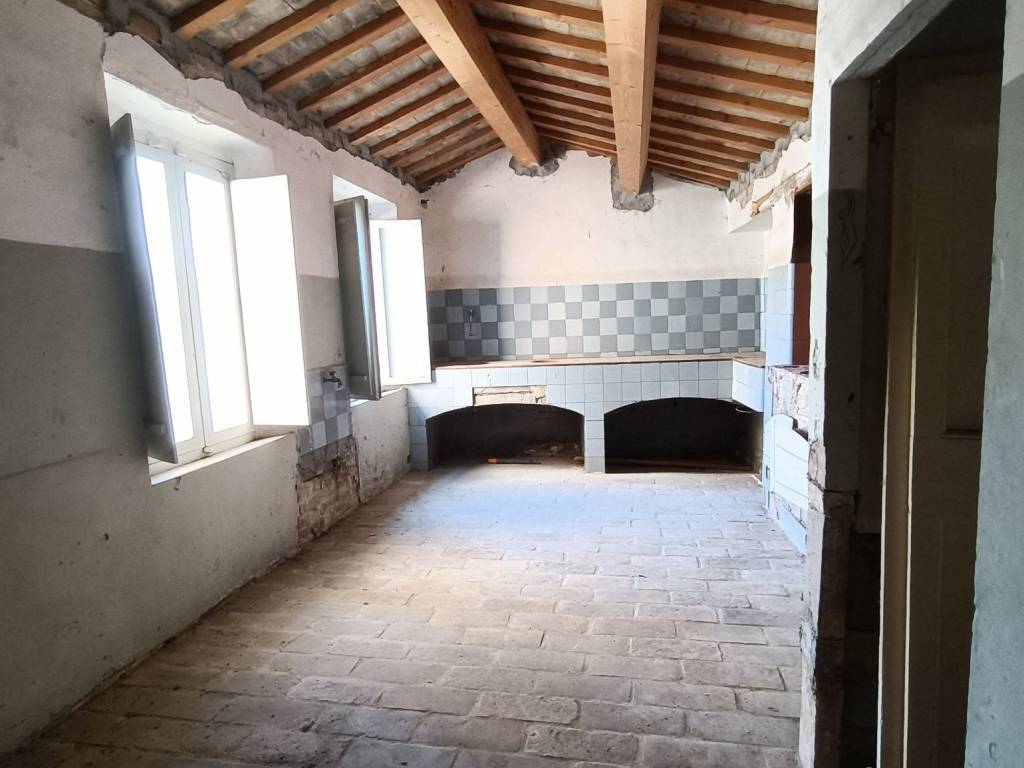 Palazzo / stabile a Petritoli - Foto 3