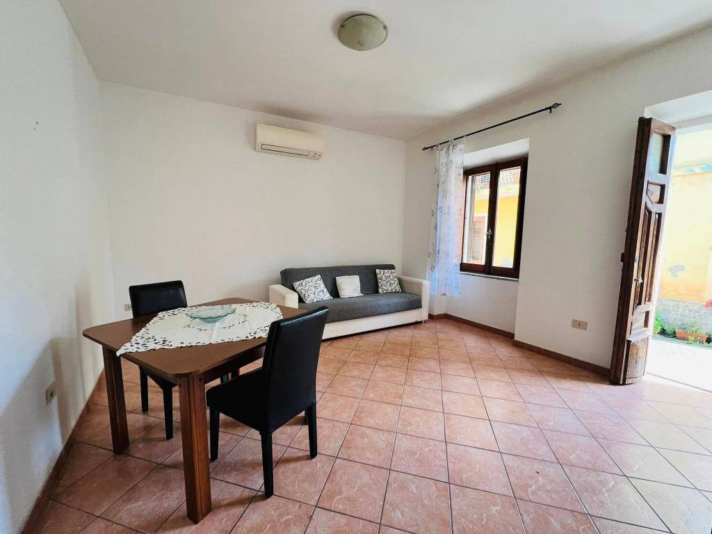 Casa indipendente a Torpè in Via Indipendenza, 3 - Foto 5