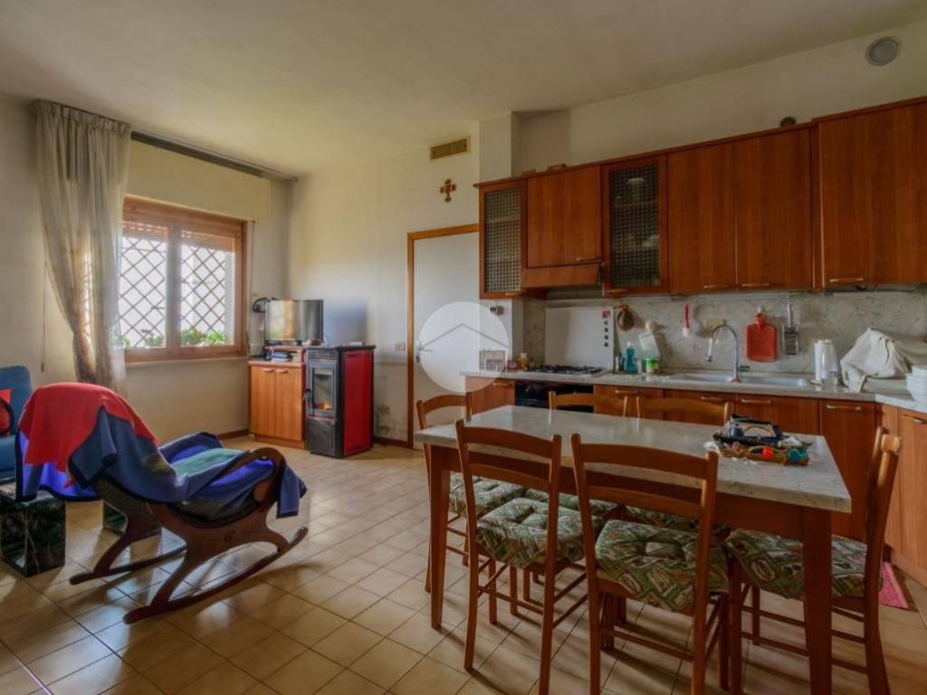 Appartamento a Fumane in VIA CREAR, 2 - Foto 3