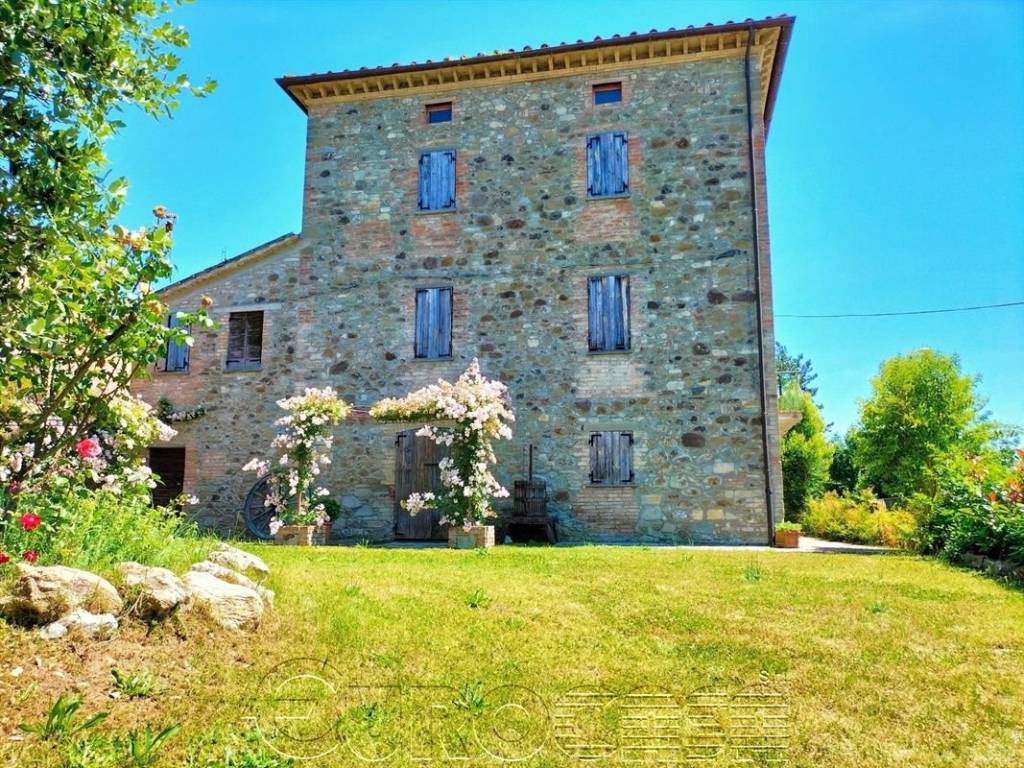 Rustico / casale a Umbertide in Molino Vitelli - Foto 4