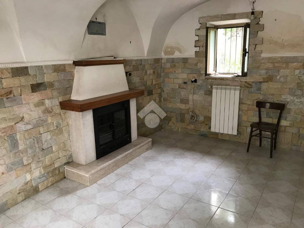 Casa indipendente a Cervaro in Via colletornese, 40 - Foto 3