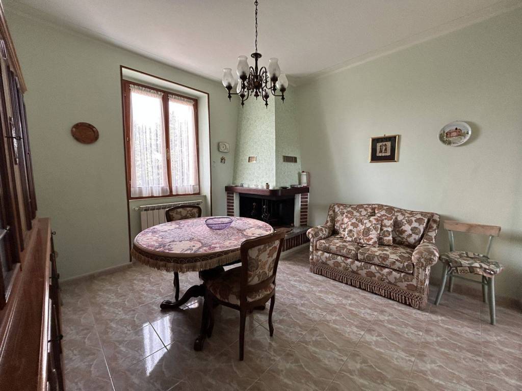 Appartamento a Montegabbione in via delle morracce - Foto 3