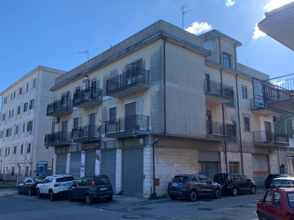 Appartamento a Vibo valentia in Via Domenico Antonio Basile - Foto 4