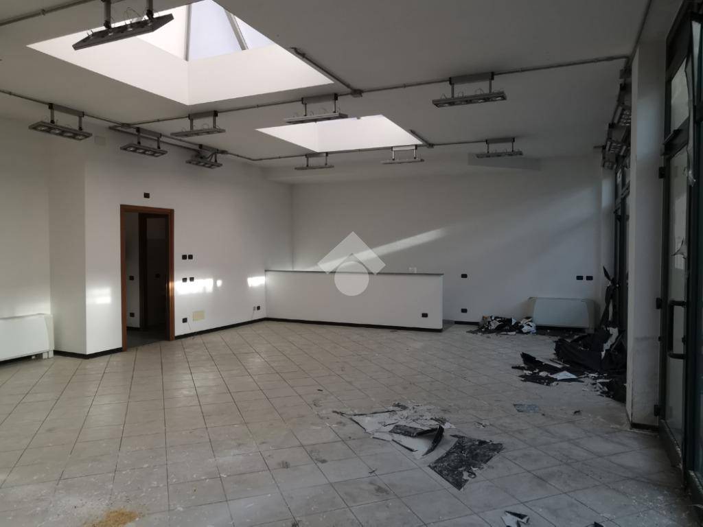 Immobile a Tradate in Corso Paolo Bernacchi, 44 - Foto 5