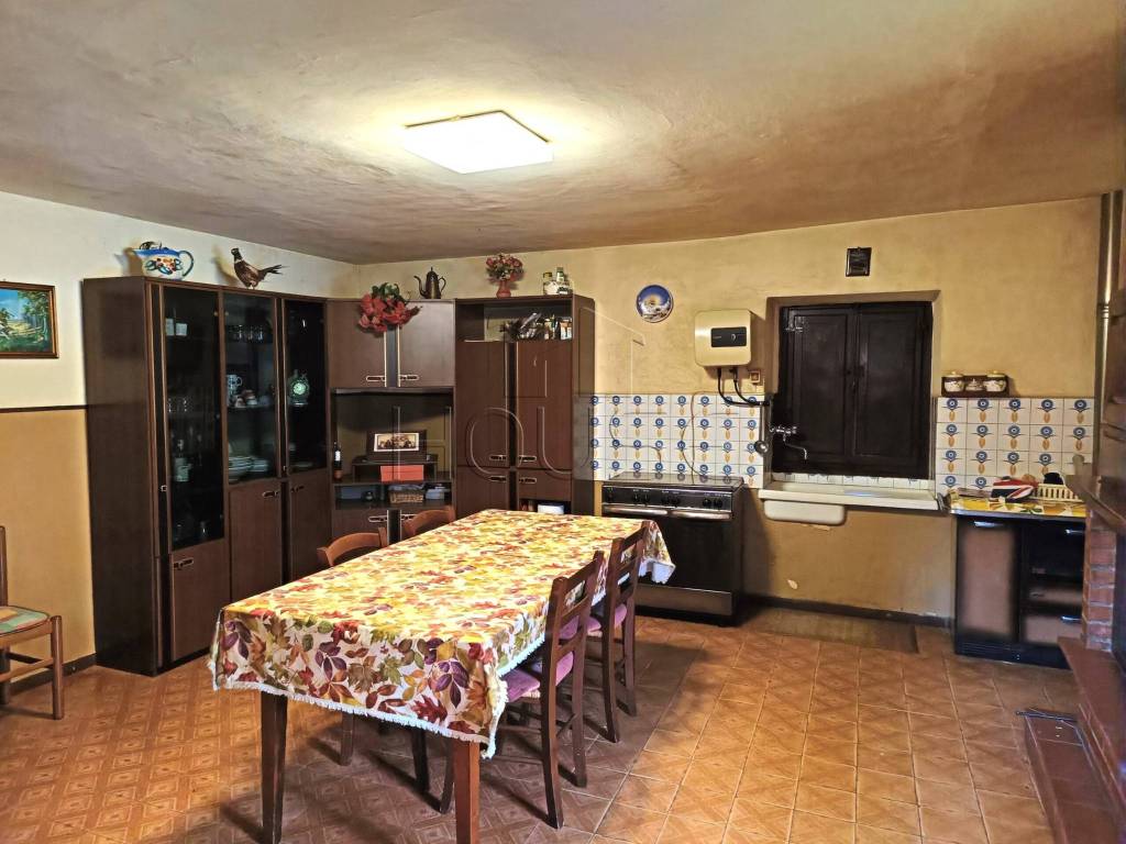 Rustico / casale a Umbertide in via Caduti di Peretola - Foto 2