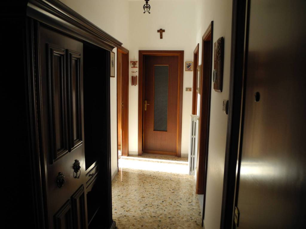 Appartamento a Martina franca in Via Cristo la Grotta, 13 - Foto 4