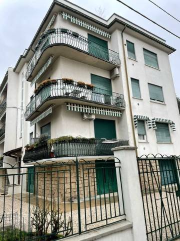 Appartamento a Vicenza in Via Vincenzo Gioberti, 35 - Foto 2