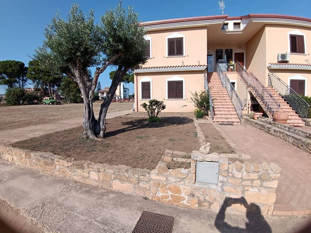 Villetta a schiera a Isola di capo rizzuto in Via Annunziata - Foto 3
