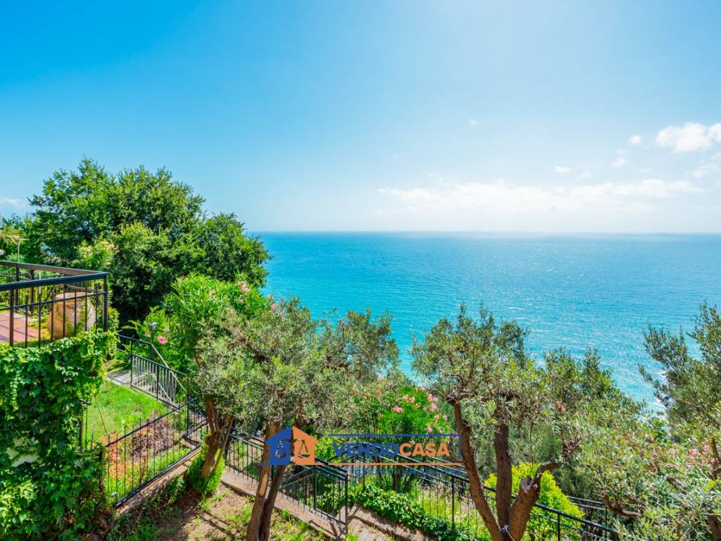 Appartamento a Bergeggi in Via Millelire - Foto 2