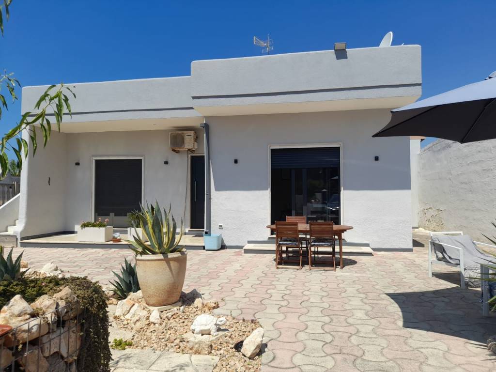 Villa a Porto cesareo in Via Supersano, 36 - Foto 2