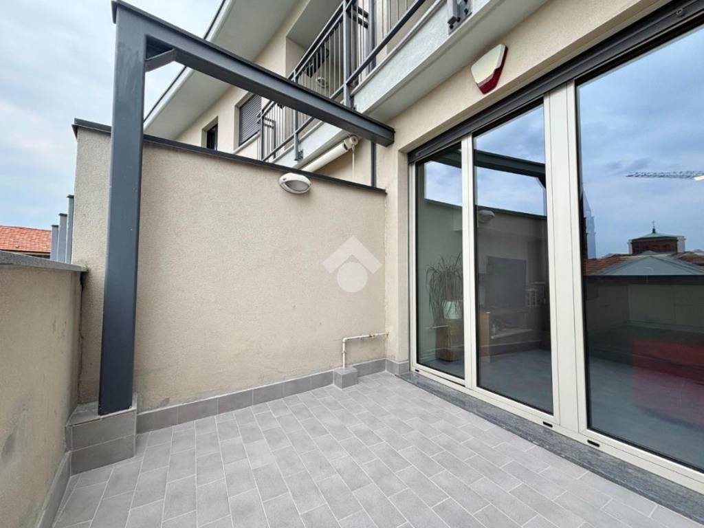 Appartamento a Carugo in Via Enrico Toti, 13 - Foto 3