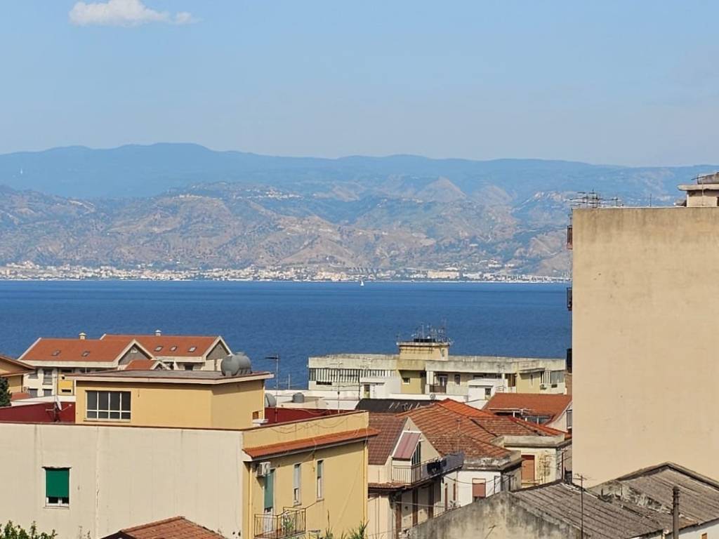 Appartamento a Messina in Via Contesse - Foto 4