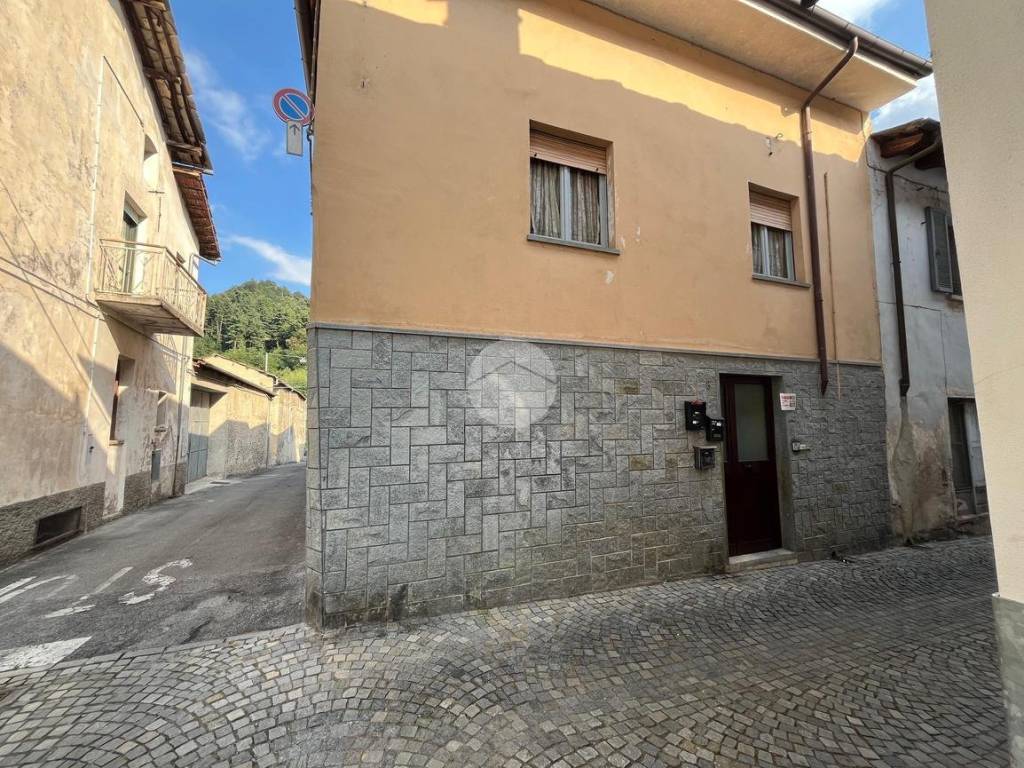 Appartamento a Barge in Via Carle Costanzo, 8 - Foto 2
