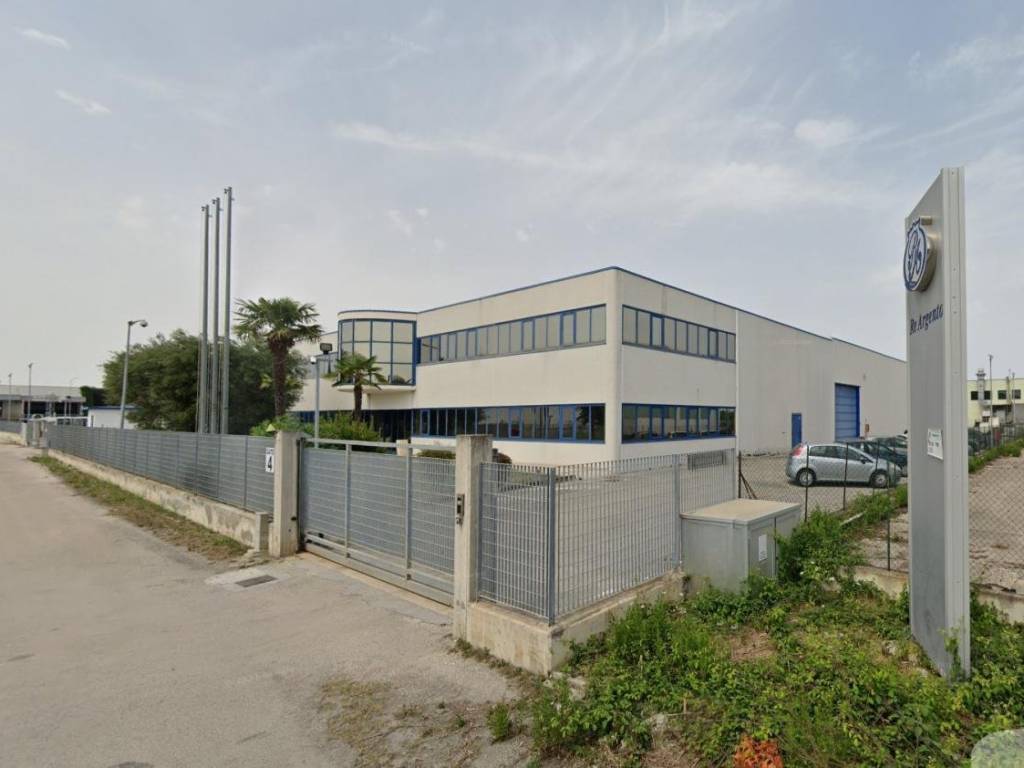 Immobile a Porto recanati in VIA DELL'INDUSTRIA, 9 - Foto 5