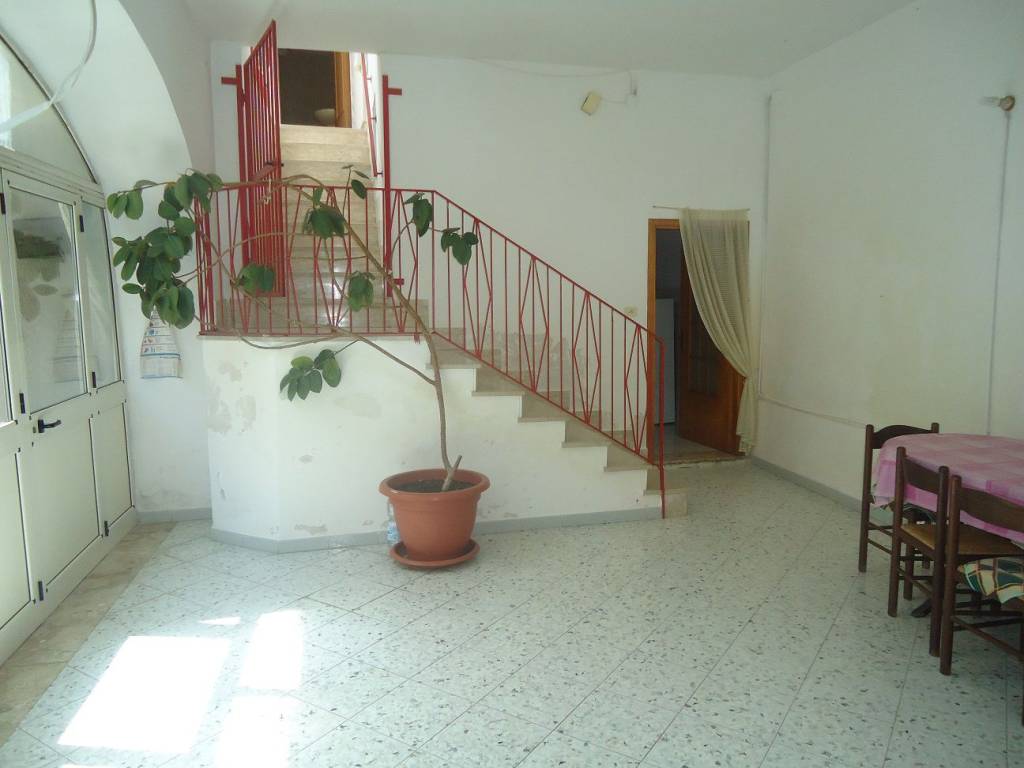 Palazzo / stabile a Calvi risorta in Vico Leone - Foto 2