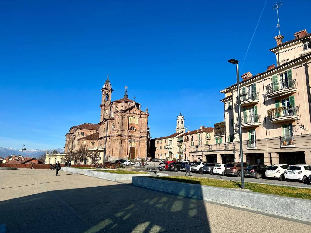 Box / garage a Fossano in Piazza Vittorio Veneto - Foto 3