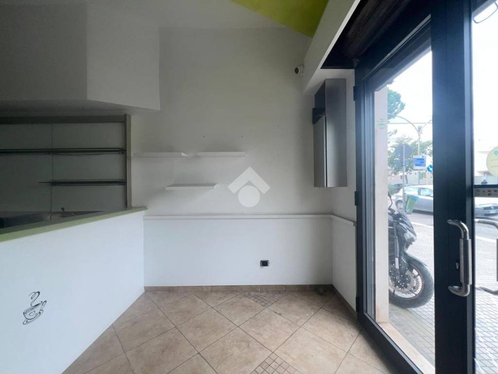 Immobile a Brindisi in Viale Aldo Moro, 153 - Foto 5