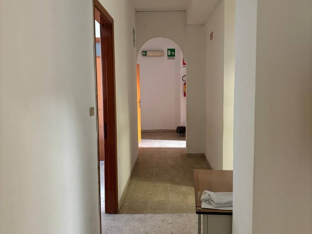 Appartamento a Taranto in Corso Vittorio Emanuele II, 73 - Foto 2