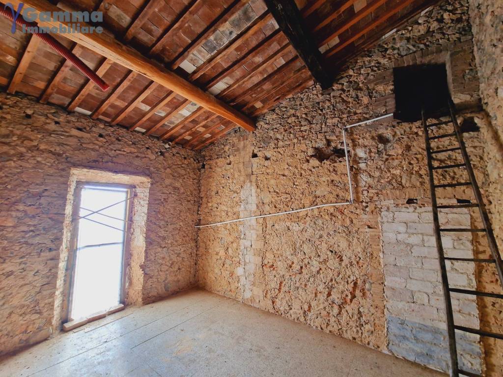 Rustico / casale a Orbetello in Strada Statale Aurelia, 53 - Foto 2
