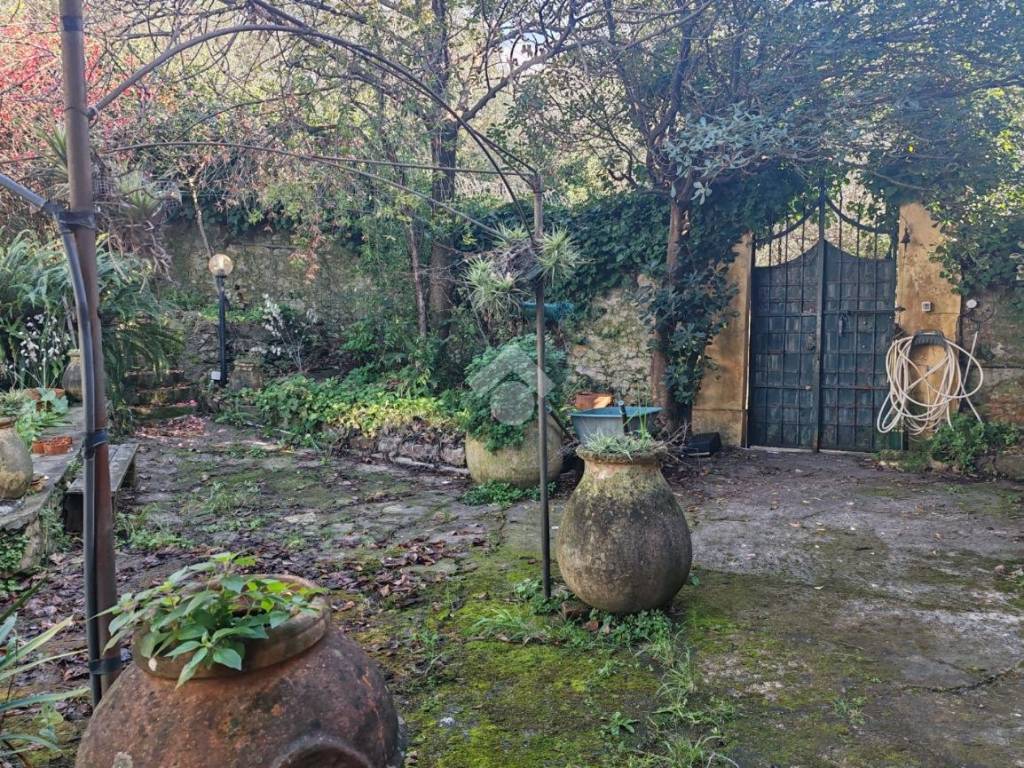 Villa a Rapallo in Via dei Pitosfori - Foto 5