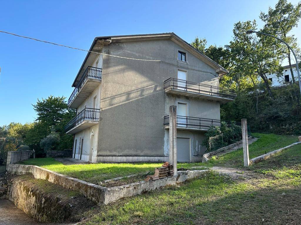 Appartamento a Pennapiedimonte in Strada Provinciale Val di Foro e Bocca di Valle - Foto 2