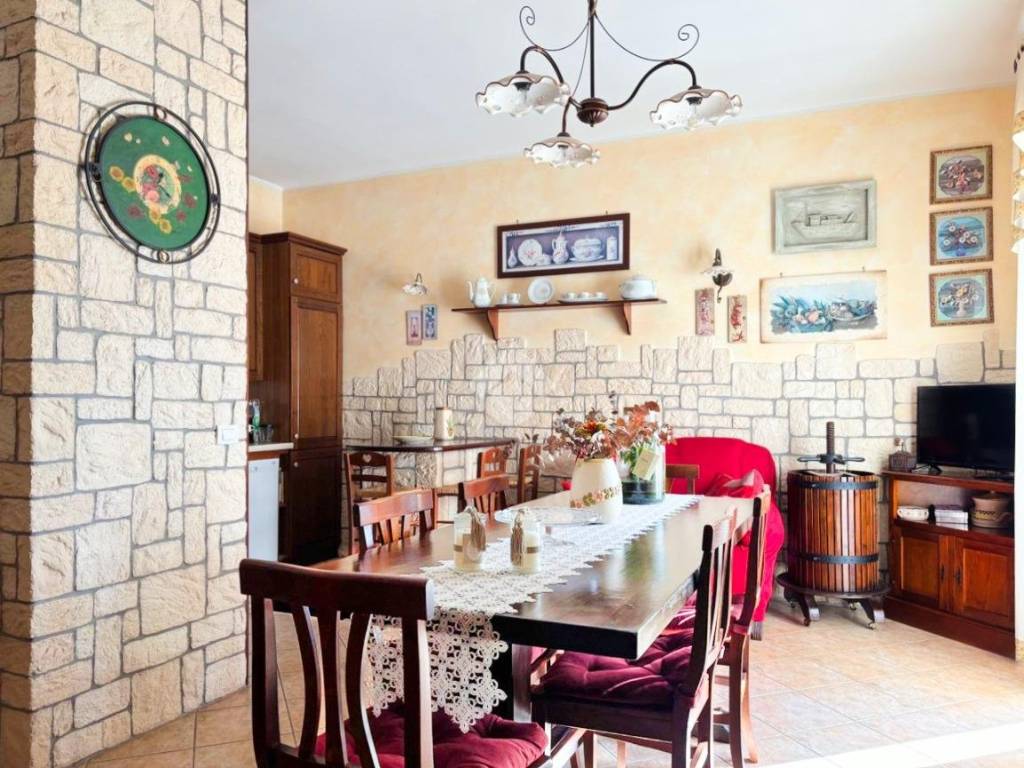 Appartamento a Putignano in Via Alexander Fleming, 5 - Foto 2