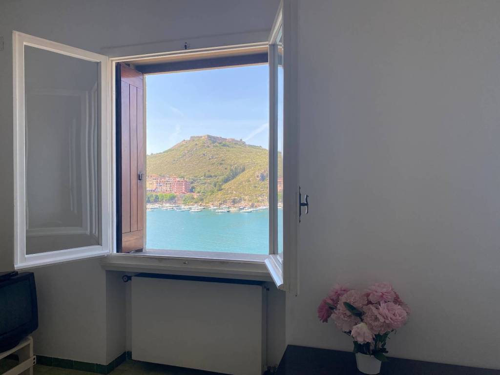 Attico / mansarda a Monte argentario in Monte Argentario, Porto Ercole, PIAZZA SANTA BARBA - Foto 4