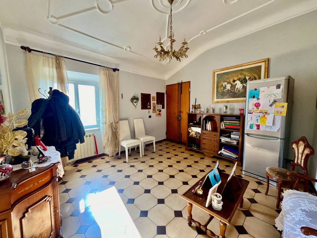 Appartamento a Genova in Via Ronchi, 27 - Foto 3