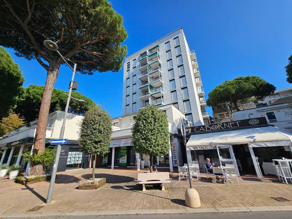 Appartamento a Comacchio in Viale Giacomo Leopardi, 14 - Foto 2