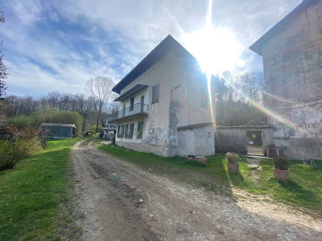 Terreno a Barzago in Via Vignate - Foto 4