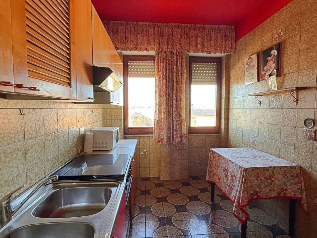 Appartamento a Monserrato in Vico 5 Giulio Cesare - Foto 5