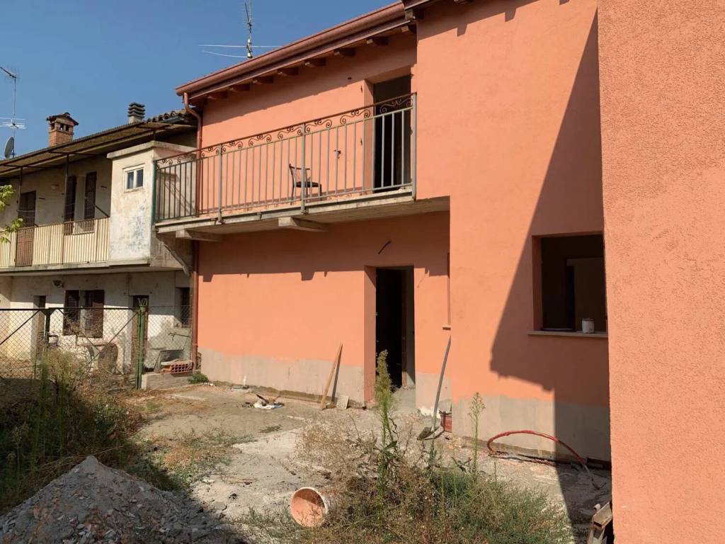 Villa a Frugarolo in Via Papa Giovanni Xxiii S.N.C. - Foto 4