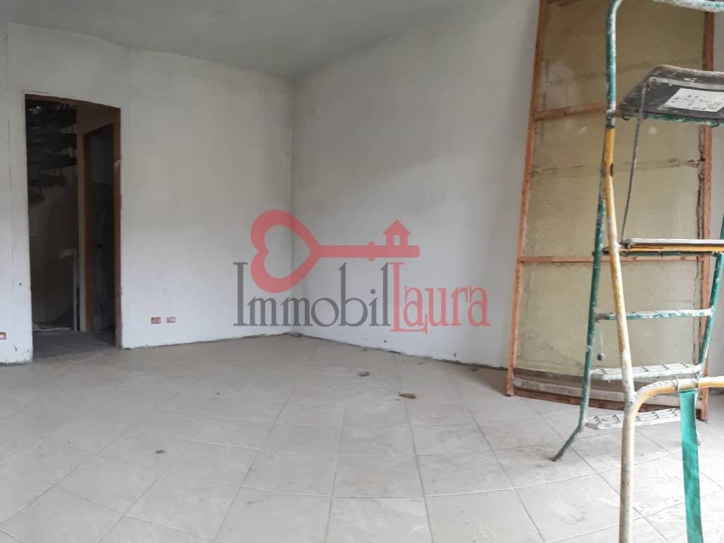 Casa indipendente a Bisuschio - Foto 4