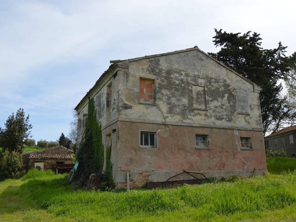 Rustico / casale a Loreto - Foto 2
