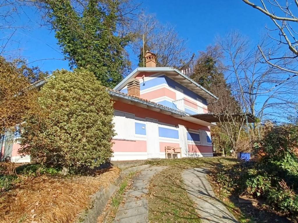 Villa a Bra in Strada Montelupa - Foto 4