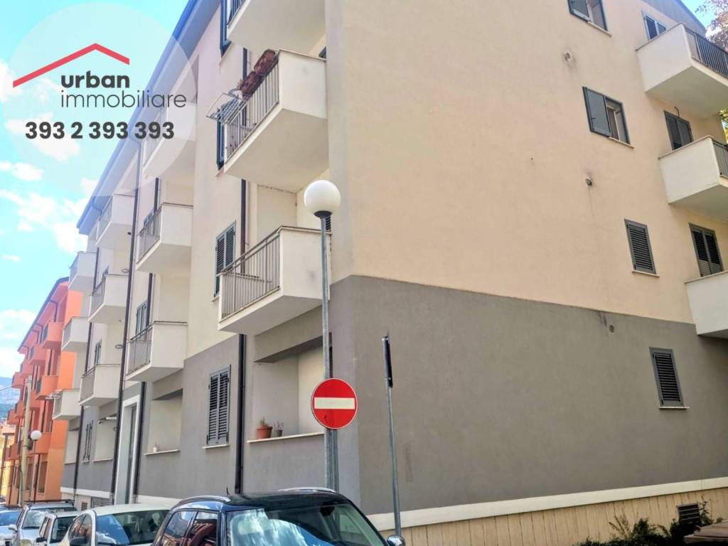 Appartamento a L'aquila in Via Santa Maria di Farfa - Foto 5