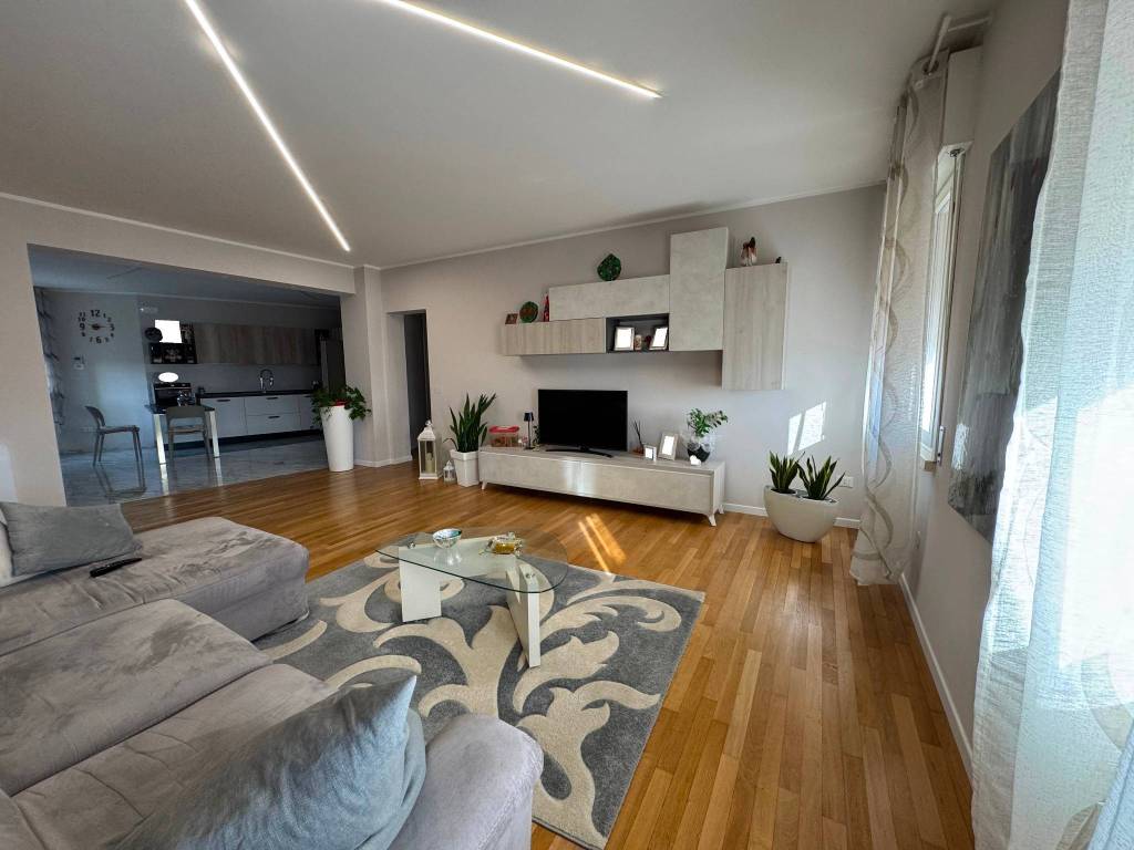 Appartamento a Porto viro - Foto 5